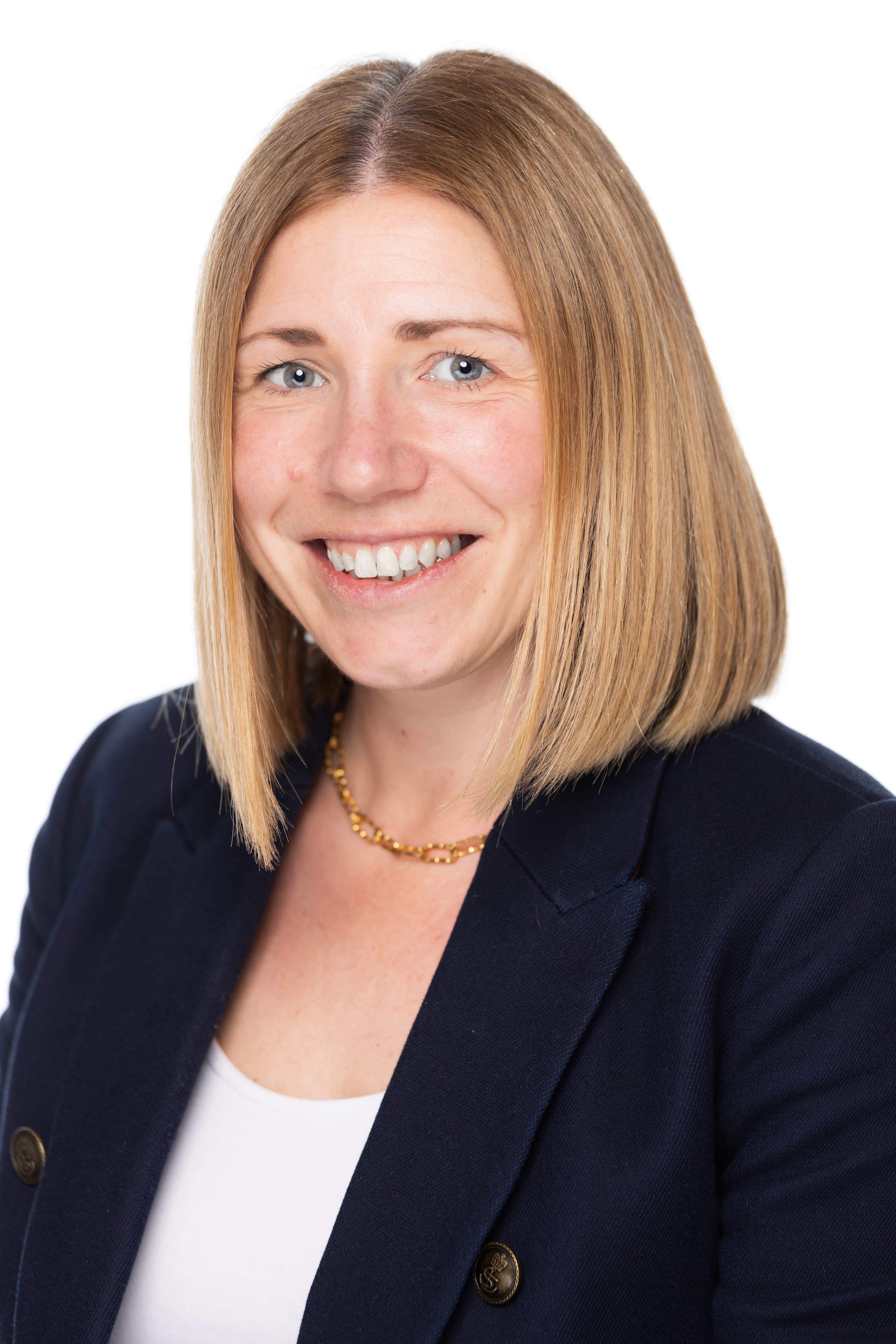 Liz Gamet Head of School  Luton Primary School